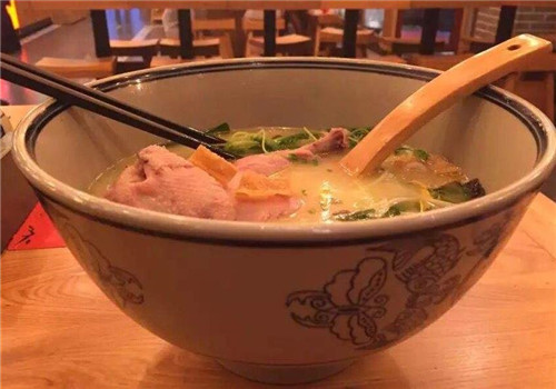 刀小蛮云南米线