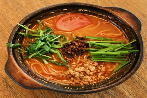 丘北酸汤米线