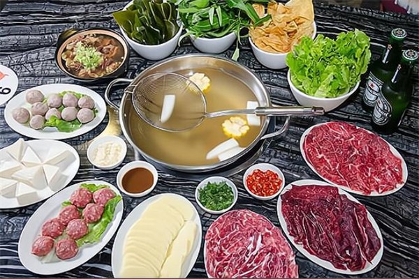 老潮汕牛肉火锅文化馆 老潮汕牛肉火锅文化馆